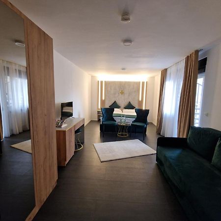 Lilium Resort Hotel & Restaurant باد روداخ المظهر الخارجي الصورة