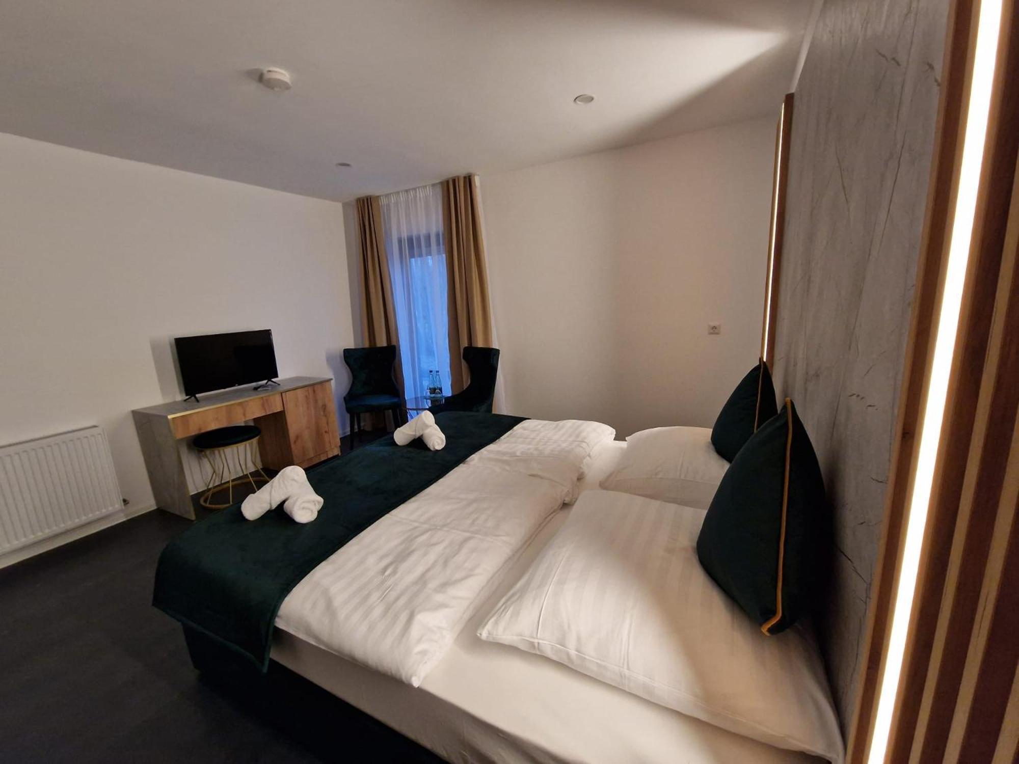 Lilium Resort Hotel & Restaurant باد روداخ المظهر الخارجي الصورة