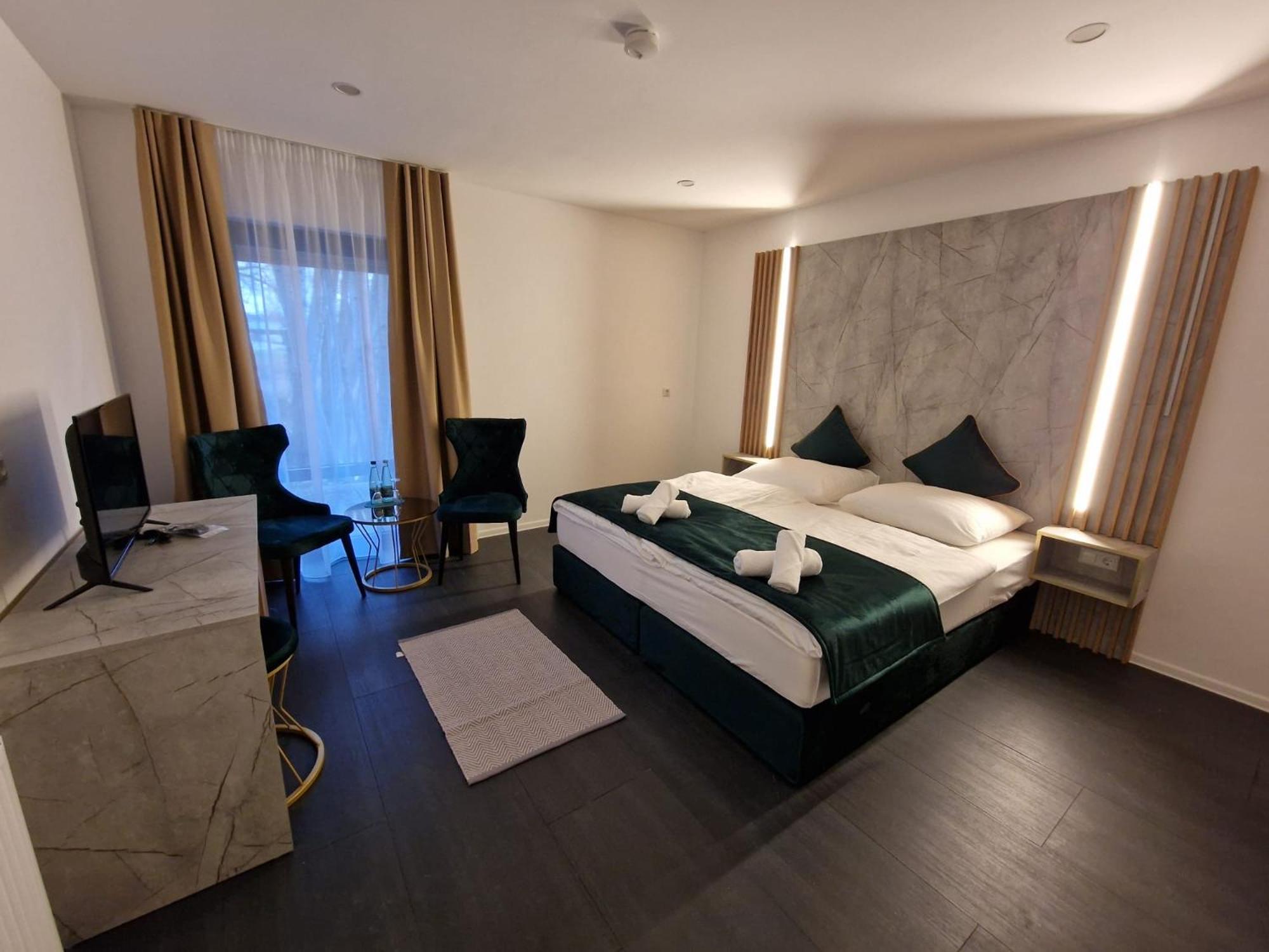 Lilium Resort Hotel & Restaurant باد روداخ المظهر الخارجي الصورة